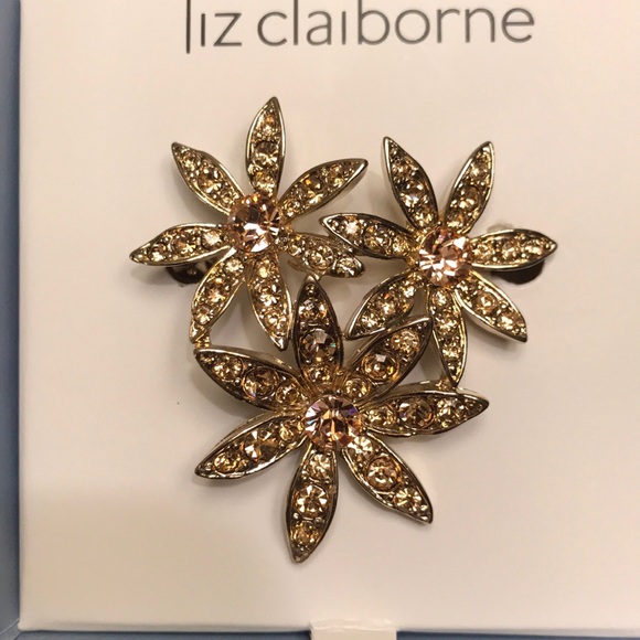 Flower Pin/Brooch - Picture 2 of 5